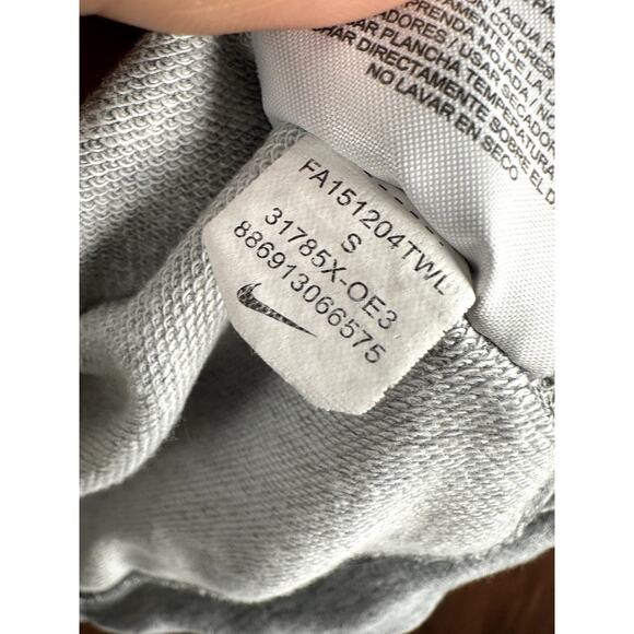 Nike Oregon State Beavers Crewneck Long Sleeve Shirt Gray Black Women Small NCAA - Picture 7 of 8